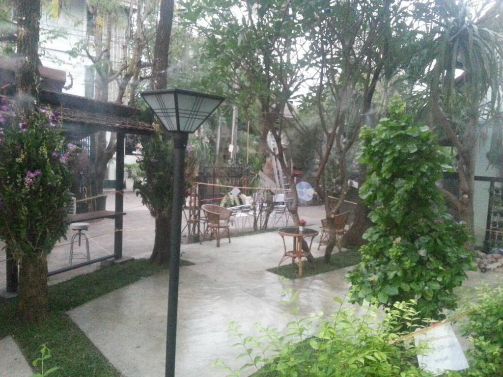Coffee Station Hostel Udon Thani Eksteriør billede